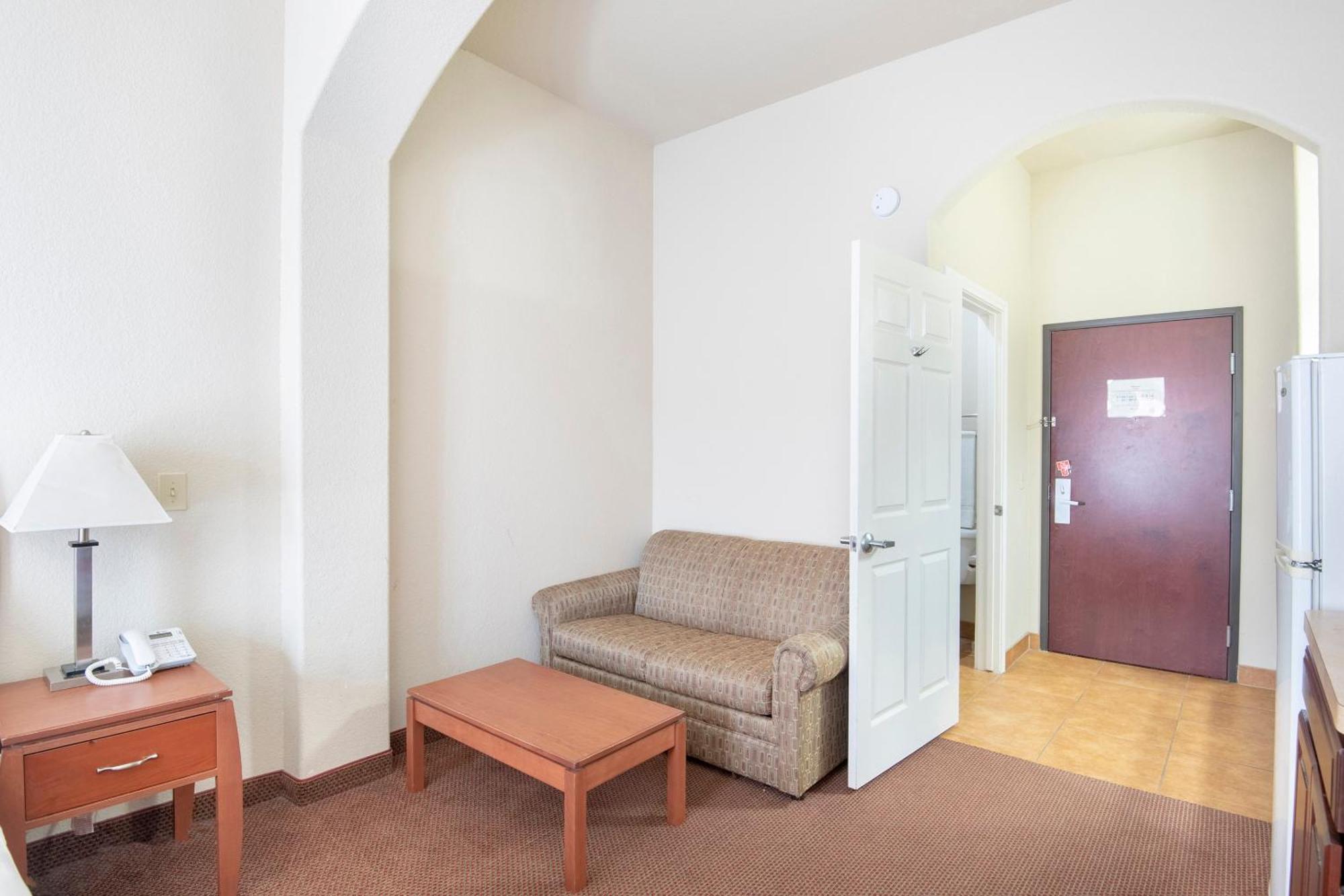 Oyo Townhouse Clute Lake Jackson Extérieur photo